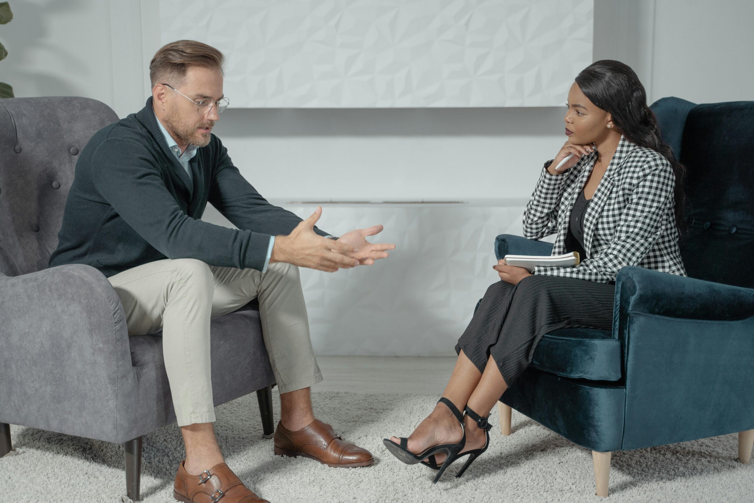 Effective Interview Techniques: Tips for Conducting Insightful Candidate Assessments